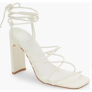 Billini - white heather heel - never worn!